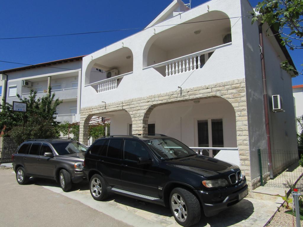 Apartments Kokor Vodice Exterior photo
