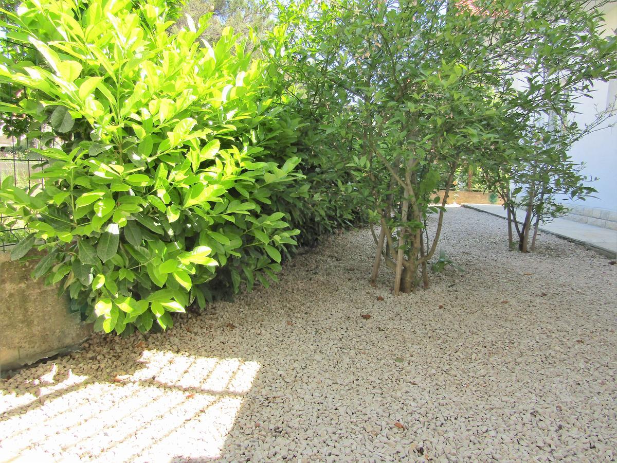 Apartments Kokor Vodice Exterior photo